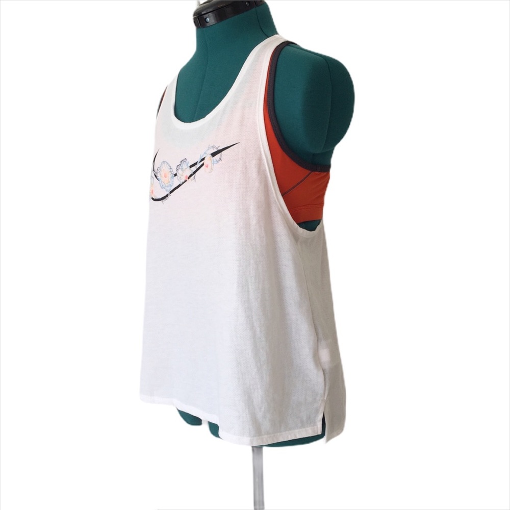 Nike Running Backless Dri-Fit White Tank, Medium